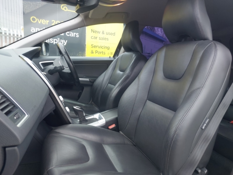 Used Volvo XC60 2017 for sale - 77815731: Photo 5