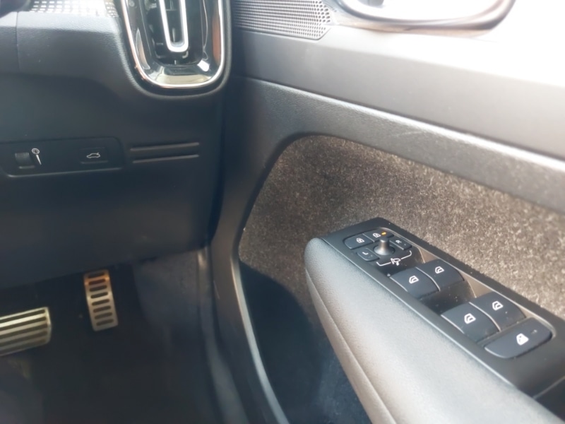 Used Volvo XC40 2021 for sale - 76970663: Photo 16