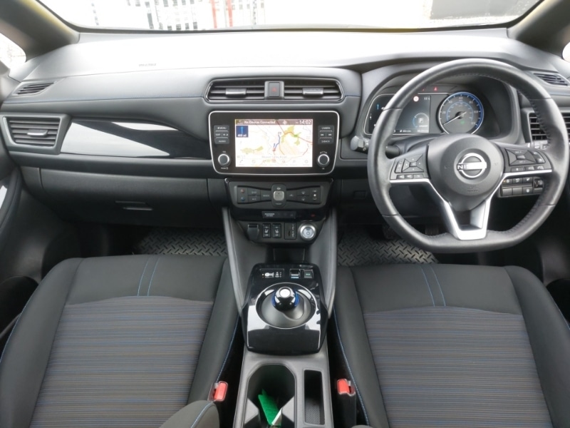 Used Nissan Leaf 2022 for sale - 76354451: Photo 2