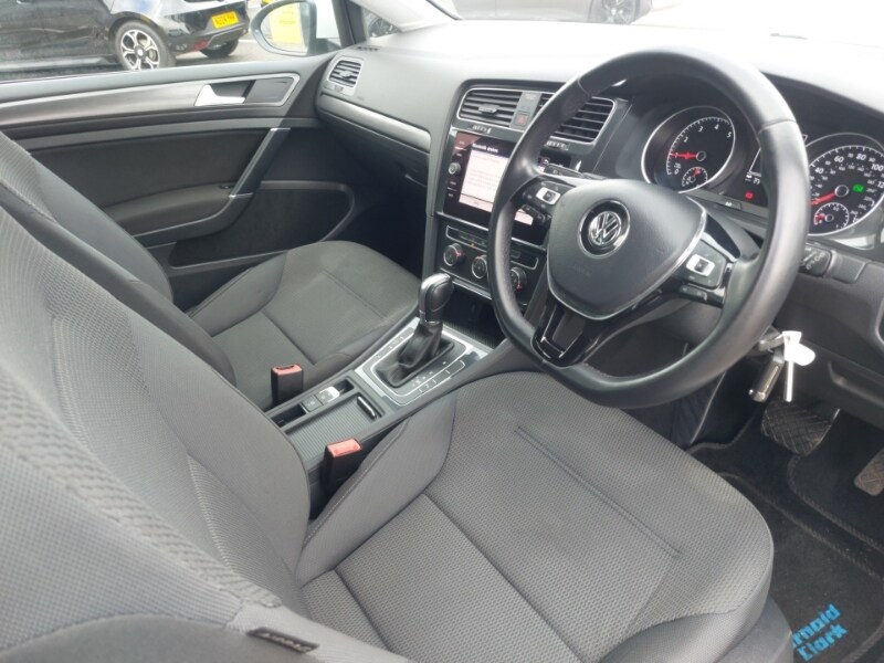 Used Volkswagen Golf 2019 for sale - 76383906: Photo 18