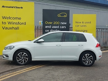 Used Volkswagen Golf 2019 for sale - 76383906: Photo