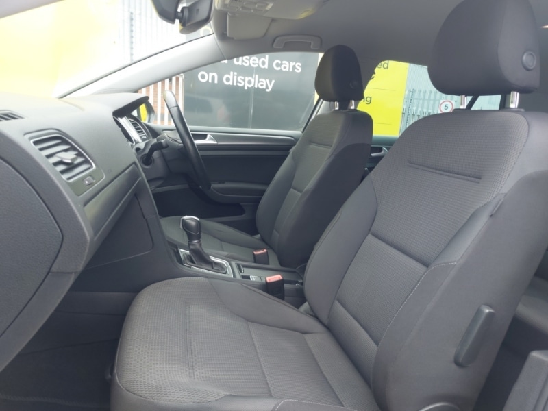 Used Volkswagen Golf 2019 for sale - 76383906: Photo 5