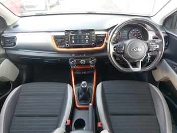 Used Kia Stonic 2019 for sale - 75576337: Photo