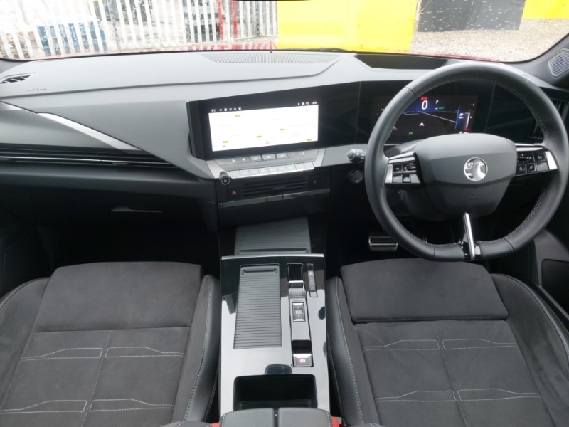 Used Vauxhall Astra 2025 for sale - 77448576: Photo 2