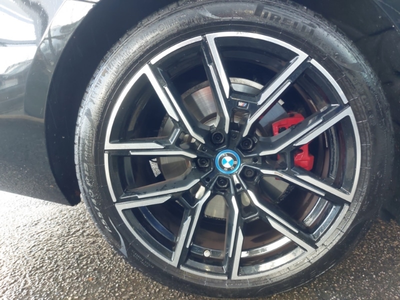 Used BMW i4 2024 for sale - 76369761: Photo 17