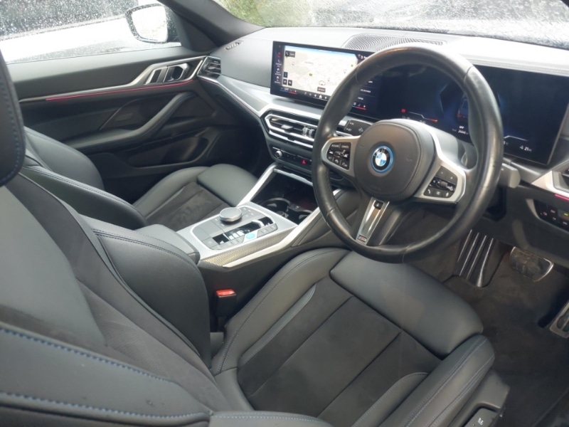 Used BMW i4 2024 for sale - 76369761: Photo 18