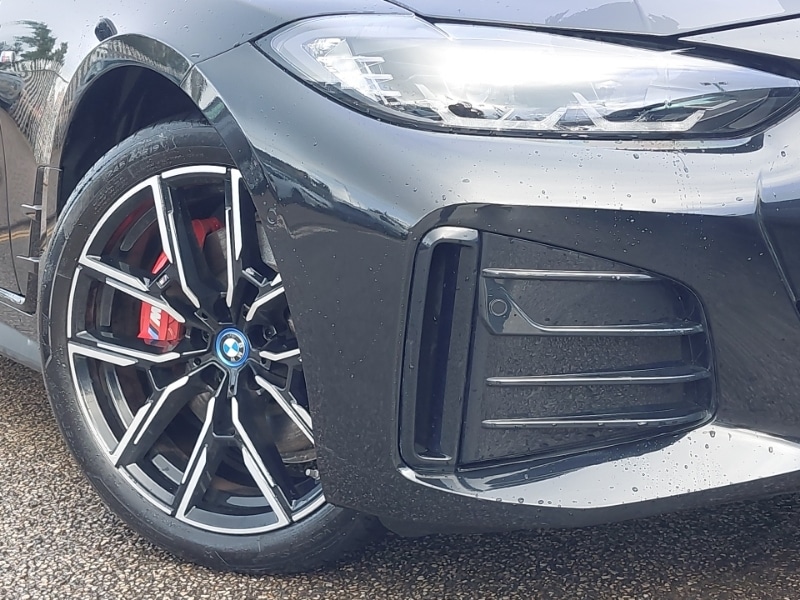 Used BMW i4 2024 for sale - 76369761: Photo 9