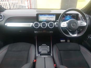 Used Mercedes-Benz EQB 2022 for sale - 76365643: Photo