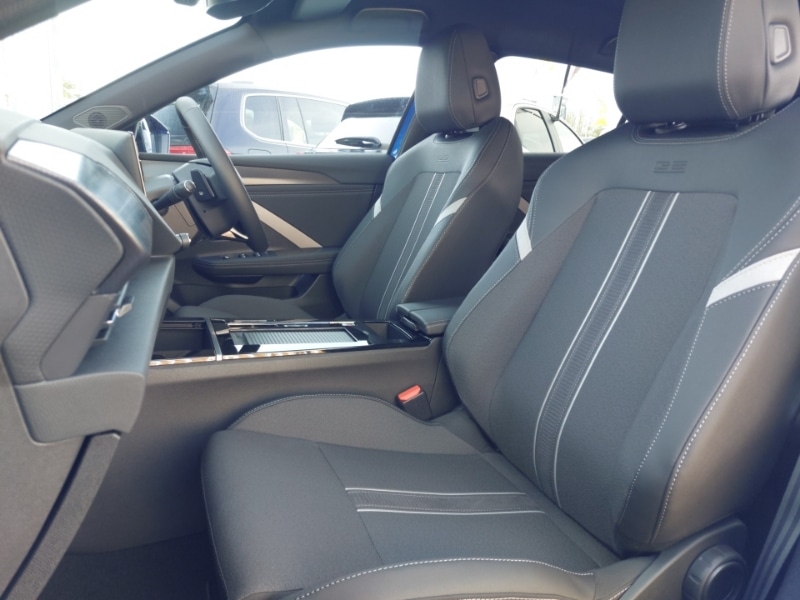 Used Vauxhall Astra 2026 for sale - 77922477: Photo 5