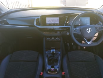 Used Vauxhall Grandland 2024 for sale - 76116638: Photo