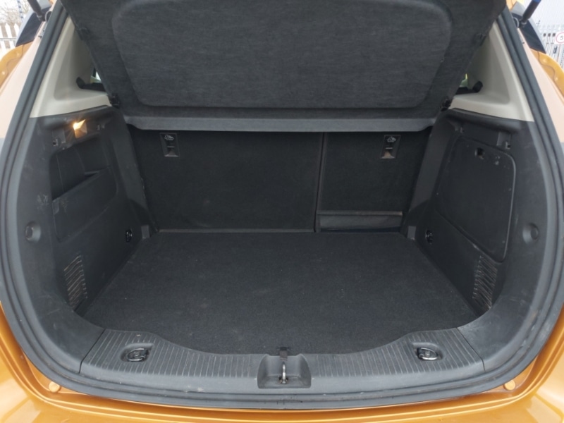 Used Vauxhall Mokka X 2019 for sale - 77361030: Photo 8