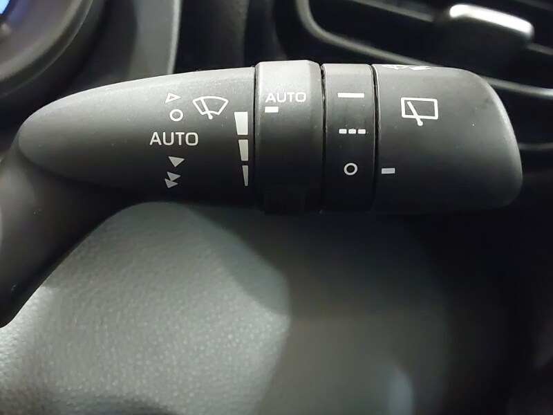 Used Toyota Yaris Cross 2022 for sale - 77183856: Photo 16