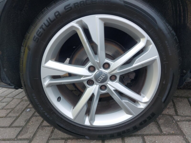 Used Audi Q3 2019 for sale - 78065733: Photo 17