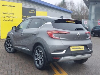 Used Renault Captur 2022 for sale - 77214098: Photo