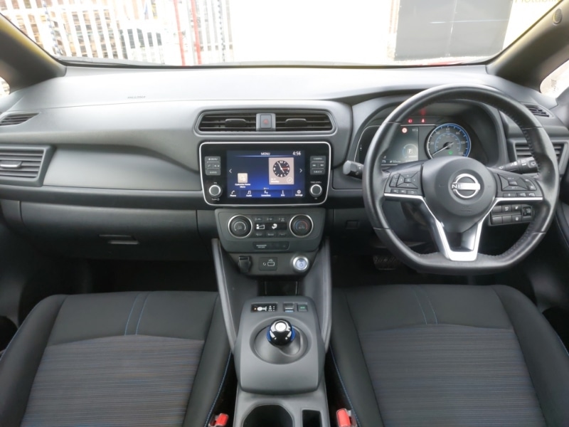 Used Nissan Leaf 2022 for sale - 76365662: Photo 2