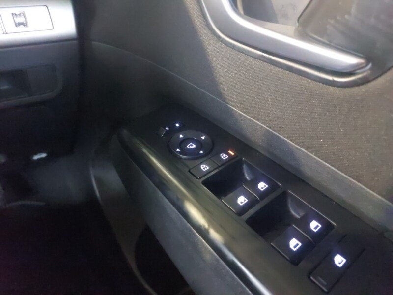 Used Hyundai KONA 2024 for sale - 77183847: Photo 16