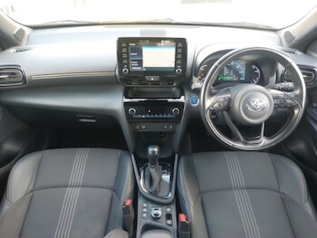 Used Toyota Yaris Cross 2022 for sale - 75933709: Photo