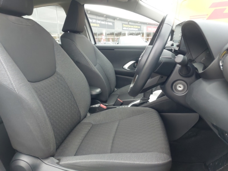 Used Toyota Yaris 2022 for sale - 77299806: Photo 19