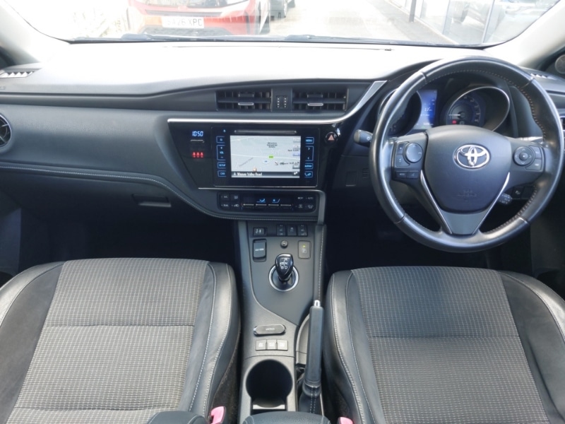Used Toyota Auris 2016 for sale - 78114120: Photo 2
