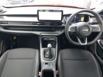 Used Jeep Avenger 2024 for sale - 78633969: Photo