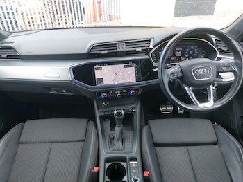 Used Audi Q3 2021 for sale - 78647451: Photo