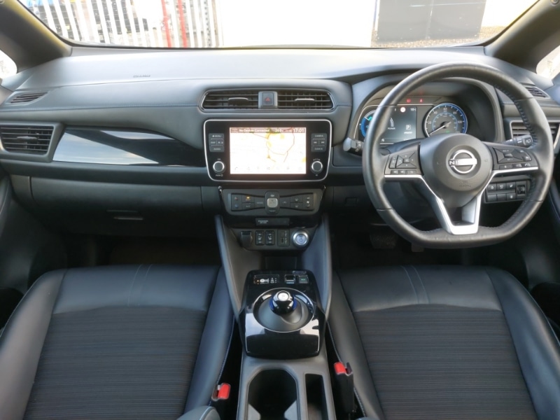 Used Nissan Leaf 2022 for sale - 76369758: Photo 2