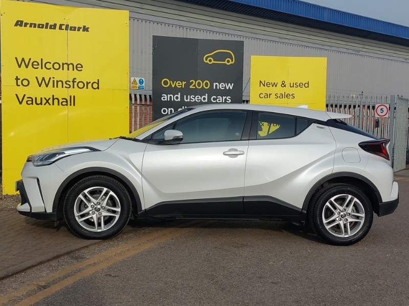 Used Toyota C-HR 2023 for sale - 78074836: Photo 4