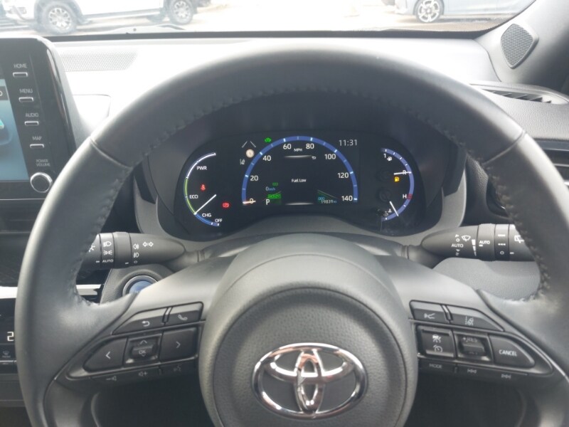 Used Toyota Yaris Cross 2022 for sale - 76365652: Photo 15