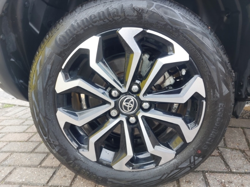 Used Toyota Yaris Cross 2022 for sale - 76365652: Photo 17