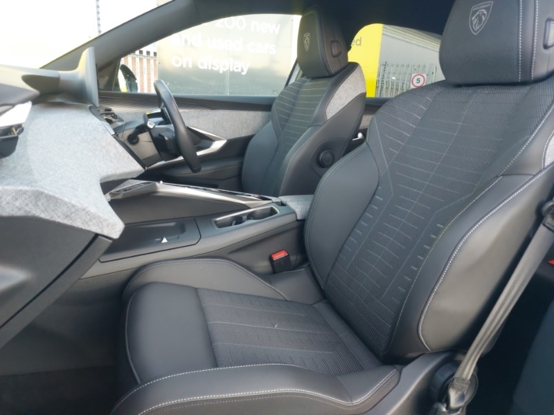 Used Peugeot 3008 2025 for sale - 76788985: Photo 5