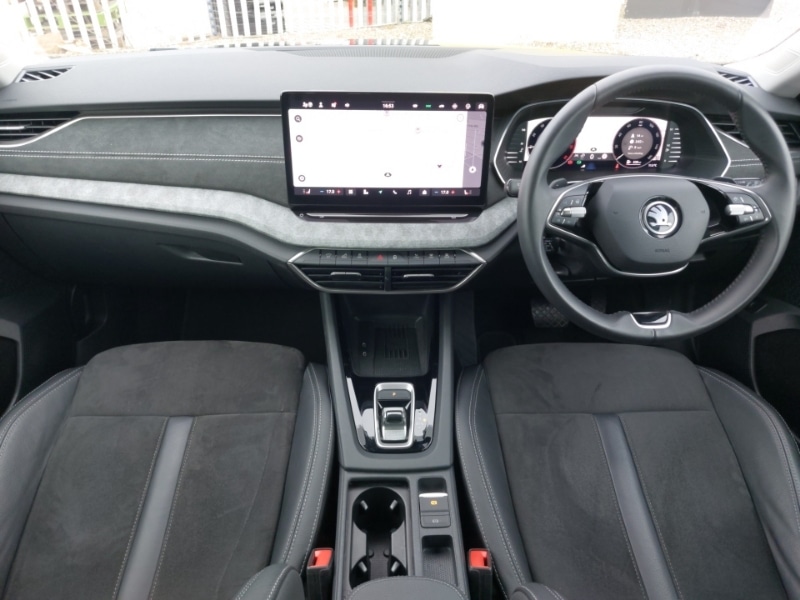 Used Skoda Octavia 2024 for sale - 77992711: Photo 2