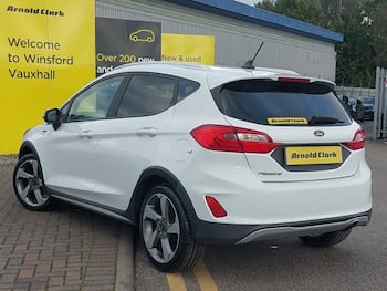 Used Ford Fiesta 2019 for sale - 79857945: Photo