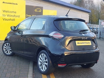 Used Renault Zoe 2021 for sale - 77652225: Photo