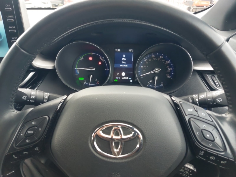 Used Toyota C-HR 2023 for sale - 77992726: Photo 15