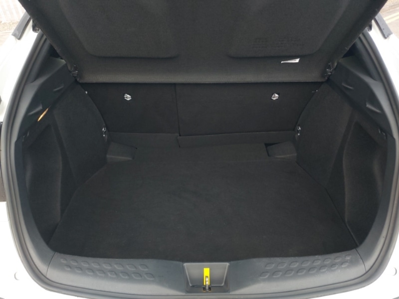 Used Toyota C-HR 2023 for sale - 77992726: Photo 8