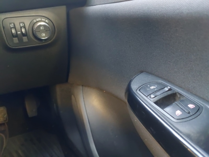 Used Vauxhall Corsa 2017 for sale - 77189847: Photo 16