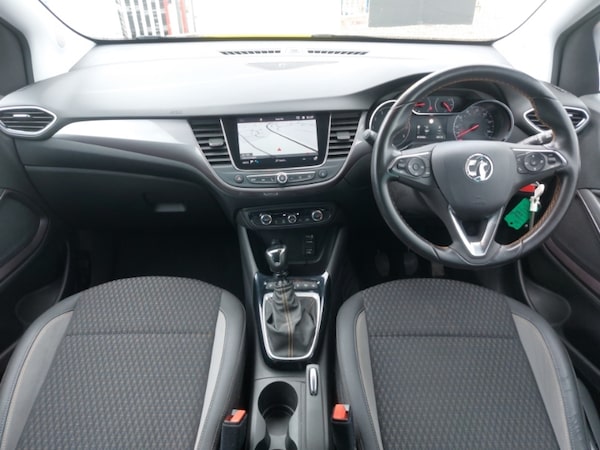 Used Vauxhall Crossland X 2018 for sale - 76195339: Photo 2