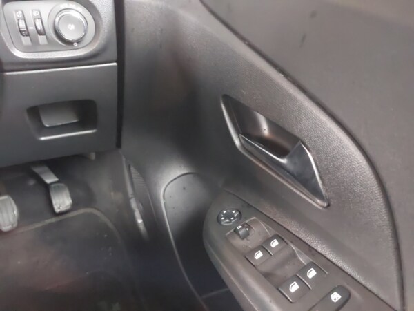 Used Vauxhall Corsa 2021 for sale - 76165931: Photo 16
