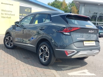 Used Kia Sportage 2024 for sale - 79273803: Photo