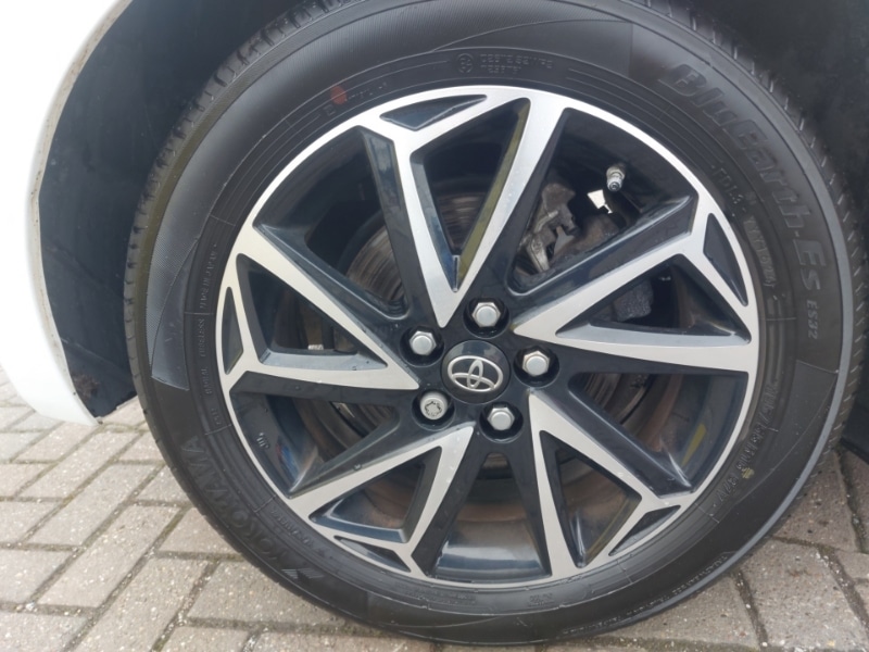 Used Toyota Yaris 2023 for sale - 77595857: Photo 17