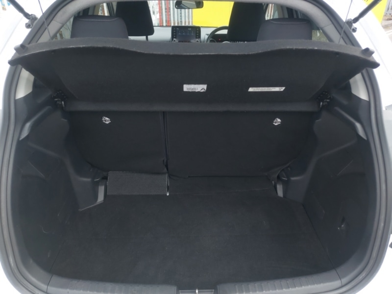 Used Toyota Yaris 2023 for sale - 77595857: Photo 8