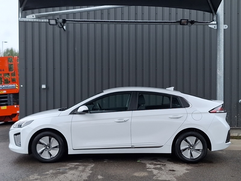 Used Hyundai IONIQ 2022 for sale - 76700020: Photo 4