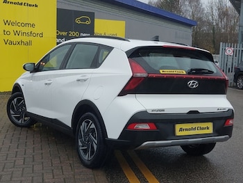 Used Hyundai BAYON 2023 for sale - 77019792: Photo