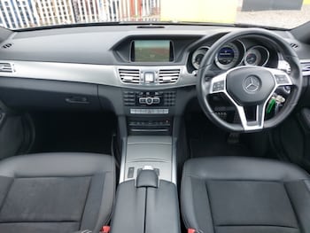Used Mercedes-Benz E Class 2014 for sale - 78740542: Photo