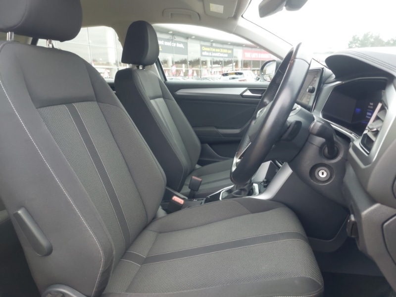 Used Volkswagen T-Roc 2023 for sale - 77380147: Photo 19