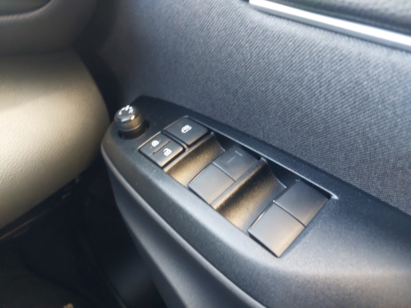 Used Toyota Yaris Cross 2022 for sale - 76369754: Photo 16
