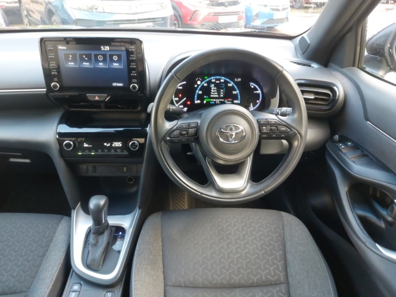Used Toyota Yaris Cross 2022 for sale - 76369754: Photo 7
