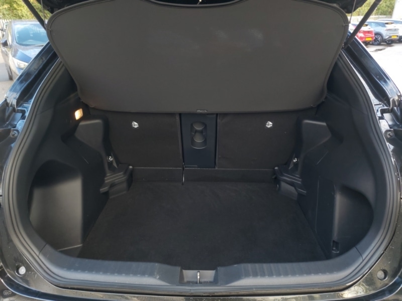 Used Toyota Yaris Cross 2022 for sale - 76369754: Photo 8