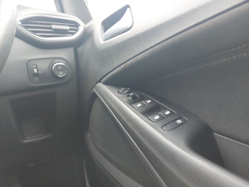 Used Vauxhall Crossland 2023 for sale - 77782671: Photo 17