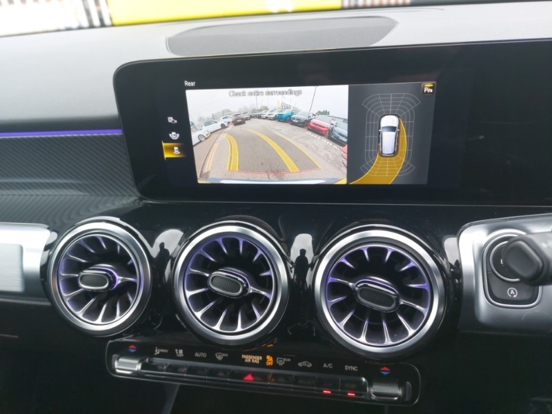 Used Mercedes-Benz GLB 2023 for sale - 77922490: Photo 11